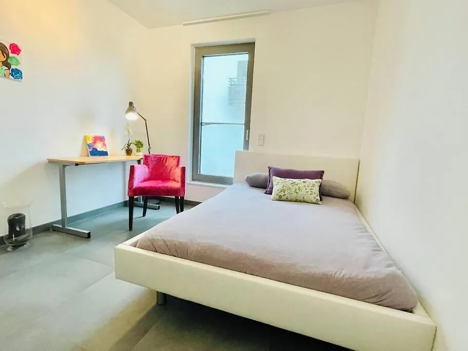 Luxurious 3 Bedrooms With Parking And Terrace-Ber1 بيرترانج شقة